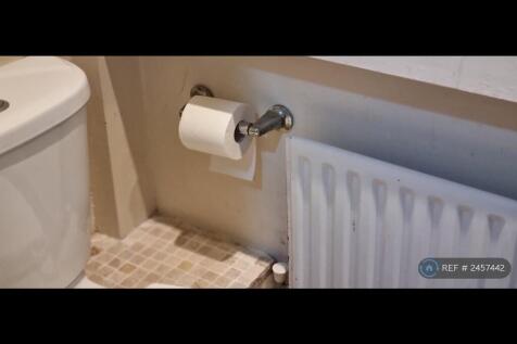 Upstairs Wc Radiator