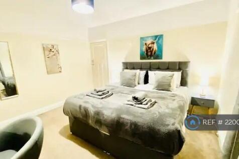 Bedroom 2 With Super King-Size Bed