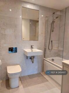 Main Bathdroom