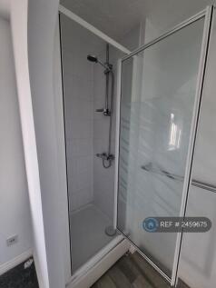 En Suite Shower