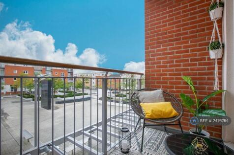 Balcony View (Plaza)