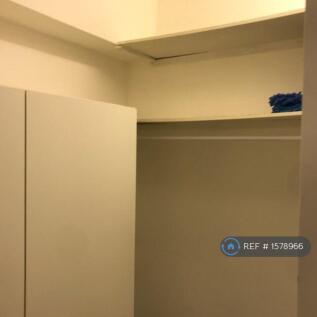 Cupboard/Cloth Hanging Area Pic2