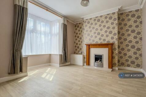 Reception/Bedroom 1