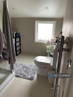 En-Suite To Room 1