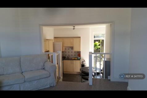 Open Plan Lounge/Kitchen