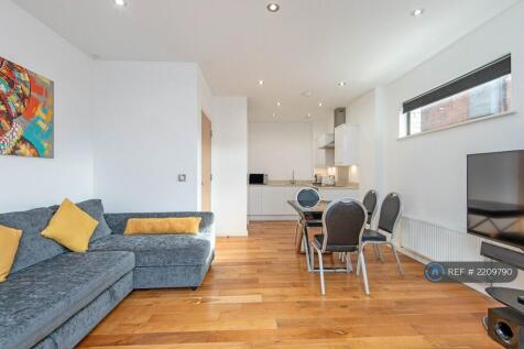 Open Plan Living Room And Kitchen 