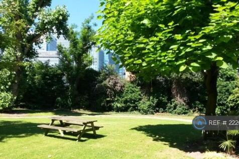 Private Communal Garden