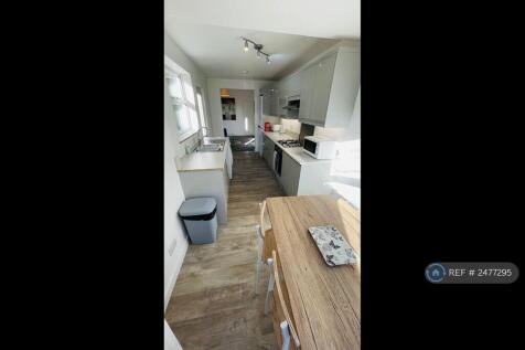 Shared Kitchen/Diner