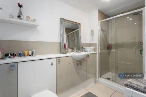 En Suite Bathroom