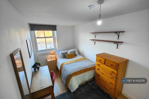 Double Room 2 -  £135pw/£582pcm