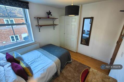 Double Room 3 -  £135pw/£582pcm
