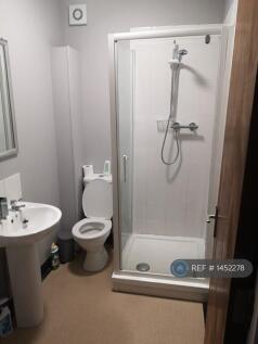 New Shower Room 2