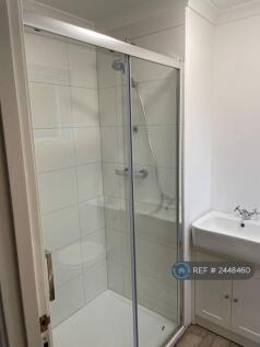 Master Ensuite