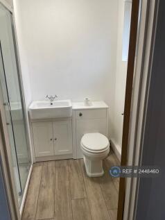 Master Ensuite