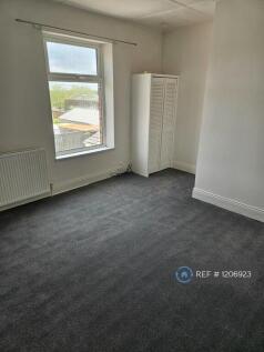 First Spacious Double Bedroom 