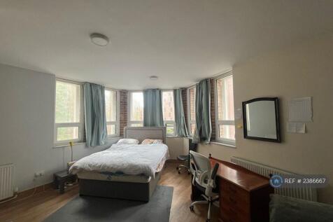 Flat 17