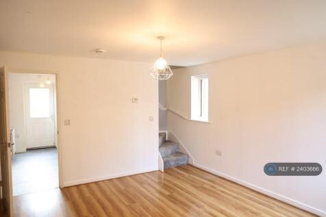 Living Room (2)
