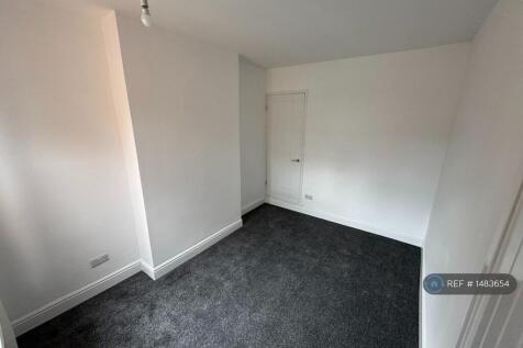 Bedrooom 2