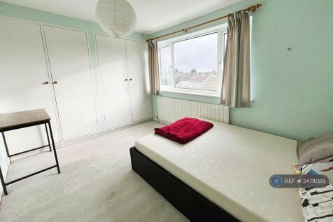2nd Bedroom