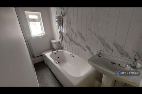 Downstairs Bath \ Shower Room