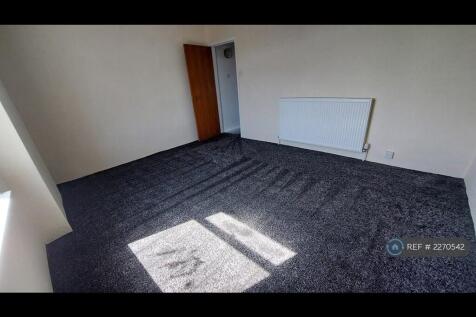 Rear Large Bedroom
