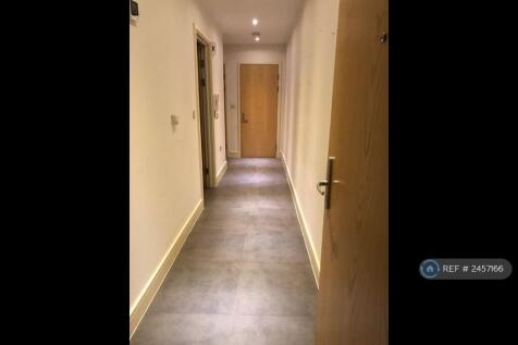 Large Main Hallway