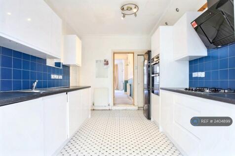 New Kitchen (April 2025)