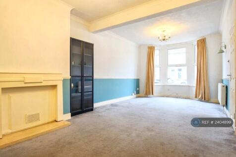 Living / Dining Room