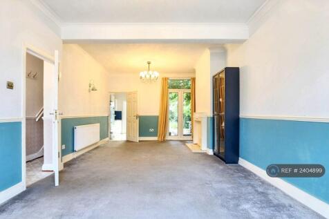 Living / Dining Room