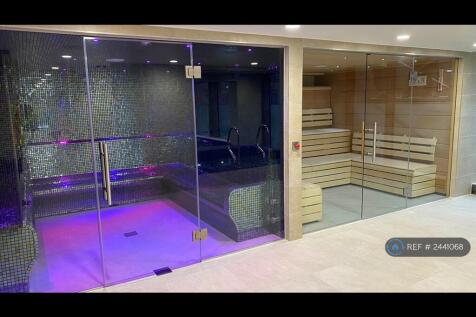 Steam Room &amp; Sauna