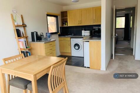 Kitchen With Previous Furniture 