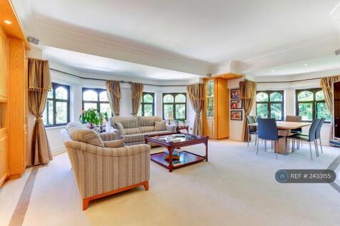 Lounge 1