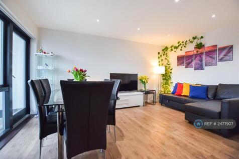 Living Room - 1