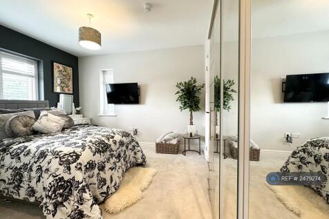 Ensuite Room 5