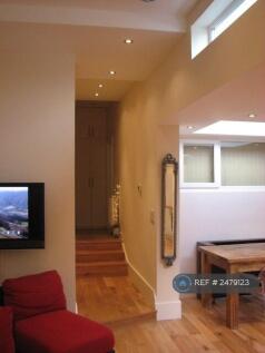 5. Corridor To Front Door