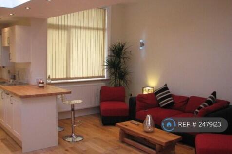 3. Sitting Room b