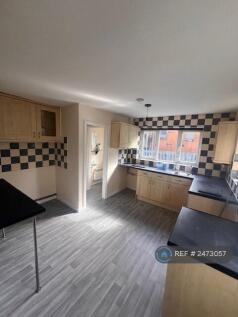 Kitchen (2)