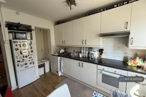 Kitchen-Loungeb