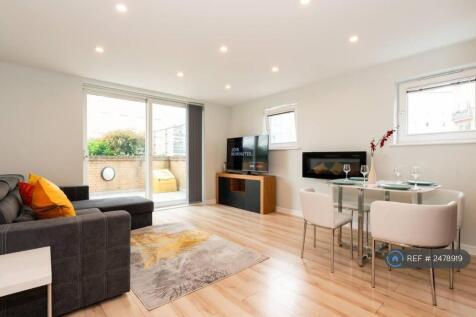Open Plan Living/ Dining