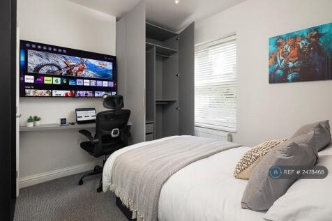 Ref: Sr4 - £750pcm