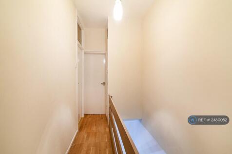 First Floor Landing - Ii