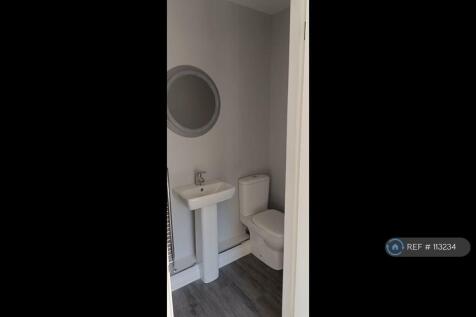 Master En-Suite
