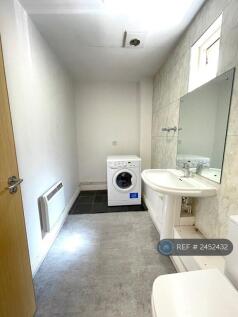 Ground Floor Utility With Wc 