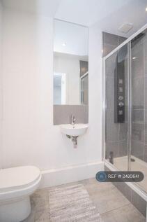 En Suite For Bedroom 2