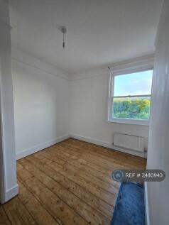 Double Bedroom 3