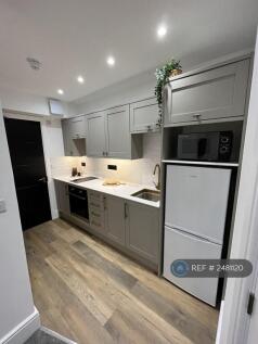 Room 6 Kitchen