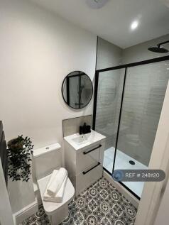 Room 8 Bathroom