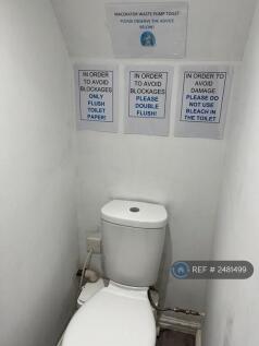 Bathroom 2 - Wc &amp; Washbasin