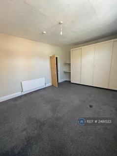 Master Room 1