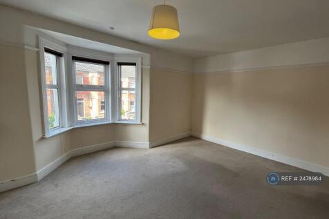 Front Bedroom 